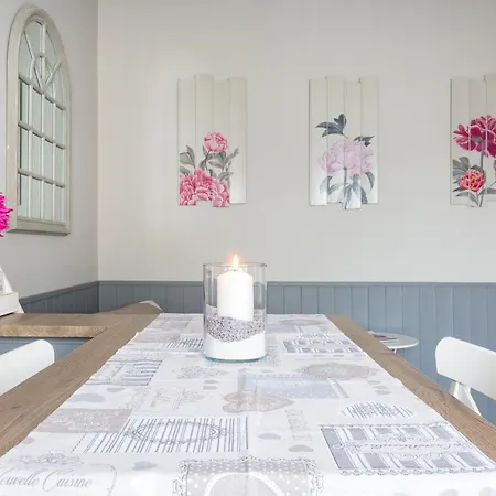 Appartamento Peonies House Quiet Flat Overlooking Roma