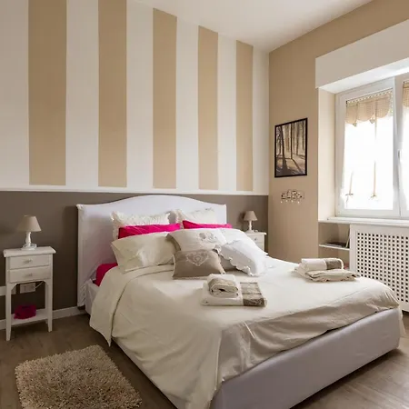 Διαμέρισμα Peonies House Quiet Flat Overlooking